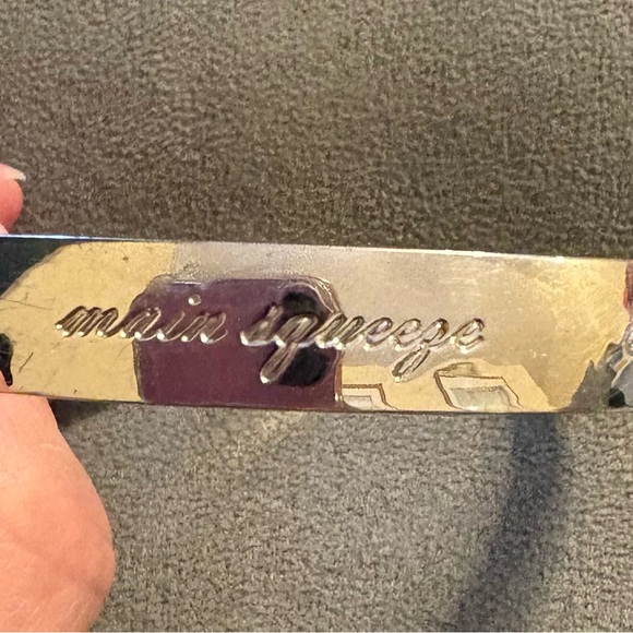 Kate Spade New York ♠️ Endearing Idioms "Be Mine” Silver Tone Bangle Bracelet - Picture 4 of 8